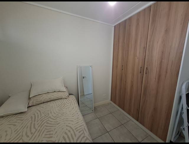2 BEDROOM APARTMENT TO LET IN ADMIRALS PARK
